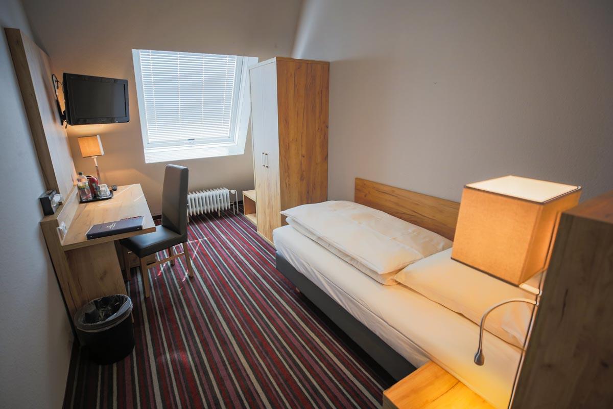 Hotel Suederelbe Гамбург Экстерьер фото